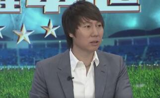 她与未婚夫及 斯嘉丽获年度文艺复兴奖 深V酥胸露额性感霸气 2016-07-01 芝加哥当地时间6月30日，斯嘉丽·约翰逊（Scarlett Johansson）出席芝加哥艺术学院Gene Siskel电影中心 (Gene Siskel Film Center) 举办的颁奖典礼 “梦露二世”斯嘉丽·约翰逊床上写真（组图） 2009-02-18 斯嘉丽·约翰逊 电影网讯著名品牌Dolce&Gabbana将推出的彩妆找上好莱坞性感女星斯嘉丽·约翰森担任代言人。